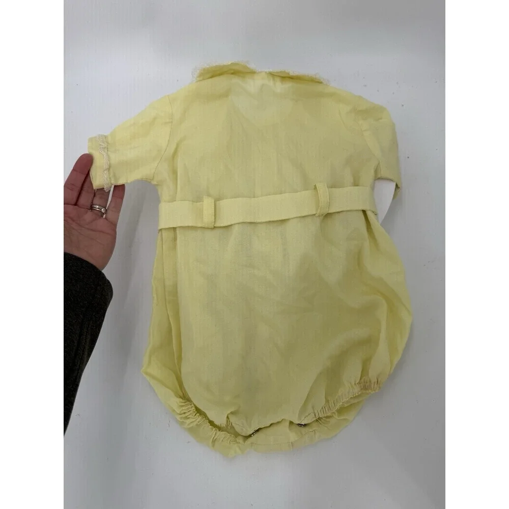 Vintage Yellow Baby Peter Pan Collar Lace Trim Romper With Pintuck Details